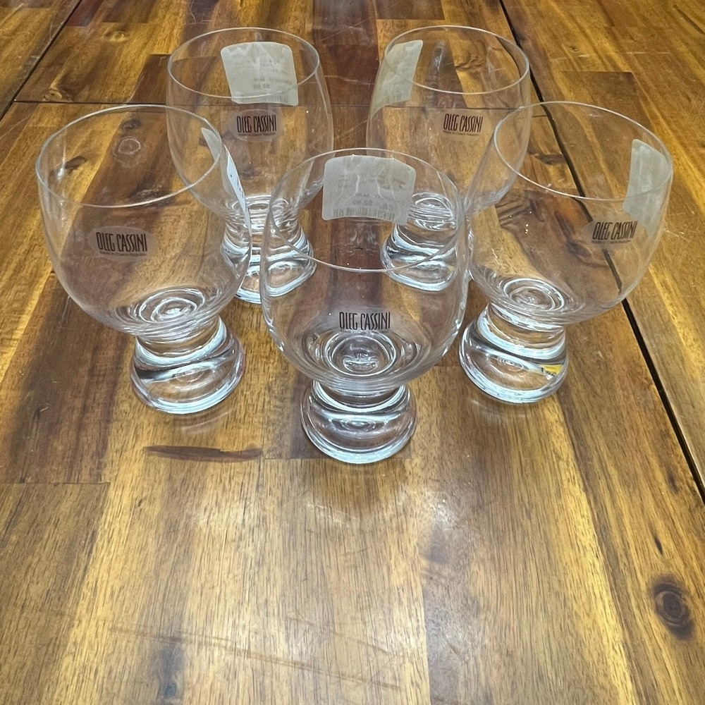 Oleg‎ Cassini Crystal Glasses Set of 5 Clear NWOT Weighted Pedestal 5.5in - Picture 2 of 6